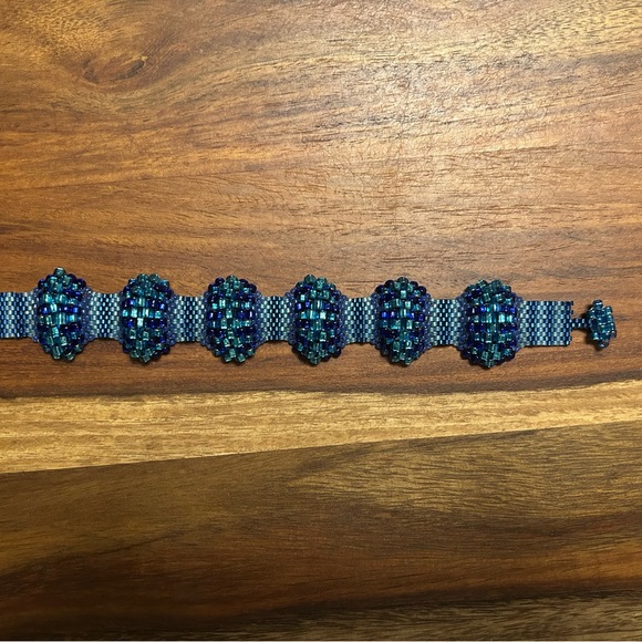 Sparkling Blue Crystal Beaded Bracelet - Picture 3 of 3